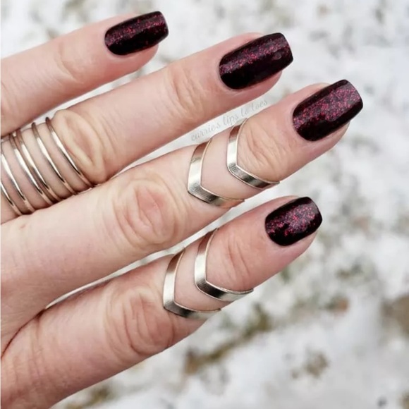 *Retired* Color Street: Russian Around | Crimson Sparkle Fall Autumn Glitter - Picture 2 of 12